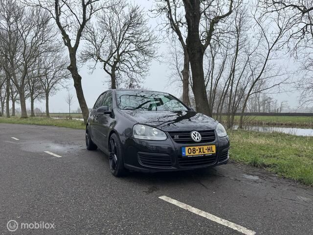 Zwart Gebruikt 2007 VW Golf V Comfortline Hatchback | € 3.200 (Eerlijke prijs) - Afbeelding 1/4