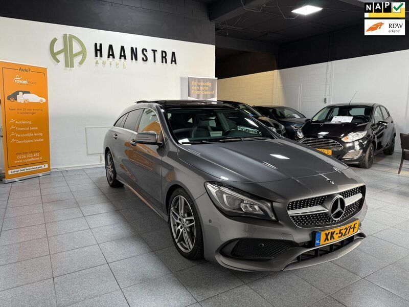 Grijs Gebruikt 2019 Mercedes CLA180 Business Sedan | € 20.950 (Eerlijke prijs) - Afbeelding 1/4