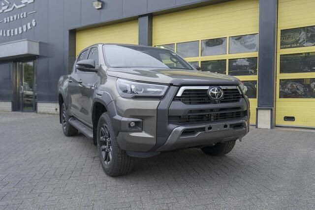Overige Nieuw 2025 Toyota HiLux Pickup | € 52.950 - Afbeelding 1/4
