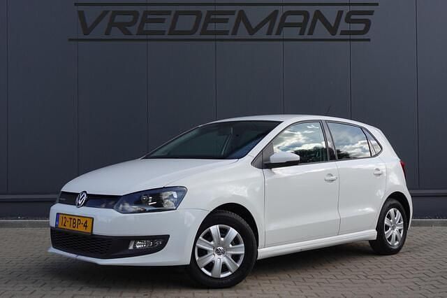 Wit Gebruikt 2012 VW Polo Comfortline Hatchback | € 2.750 (Goede deal) - Afbeelding 1/4
