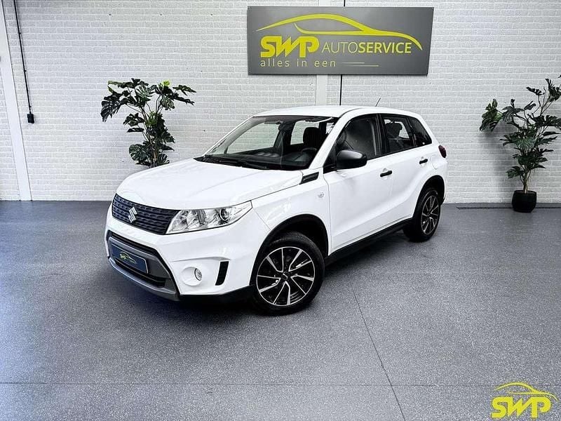 Wit Gebruikt 2017 Suzuki Vitara Comfort SUV | € 11.950 (Super prijs) - Afbeelding 1/4