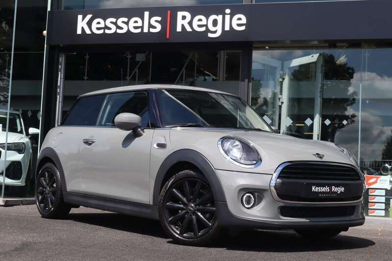 Grijs Gebruikt 2020 Mini ONE Hatchback | € 14.950 (Super prijs) - Afbeelding 1/4