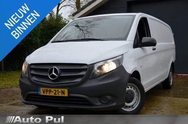 Overige Gebruikt 2022 Mercedes Vito MPV | € 18.950 - Afbeelding 1/4