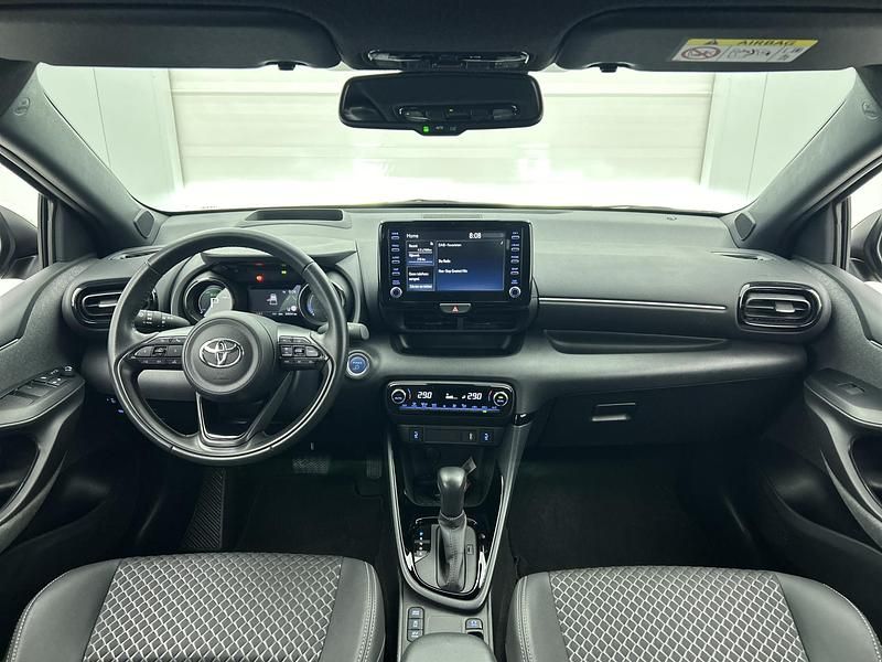 Occasion Toyota Yaris Hybrid Edition 2026 Zwart Hatchback