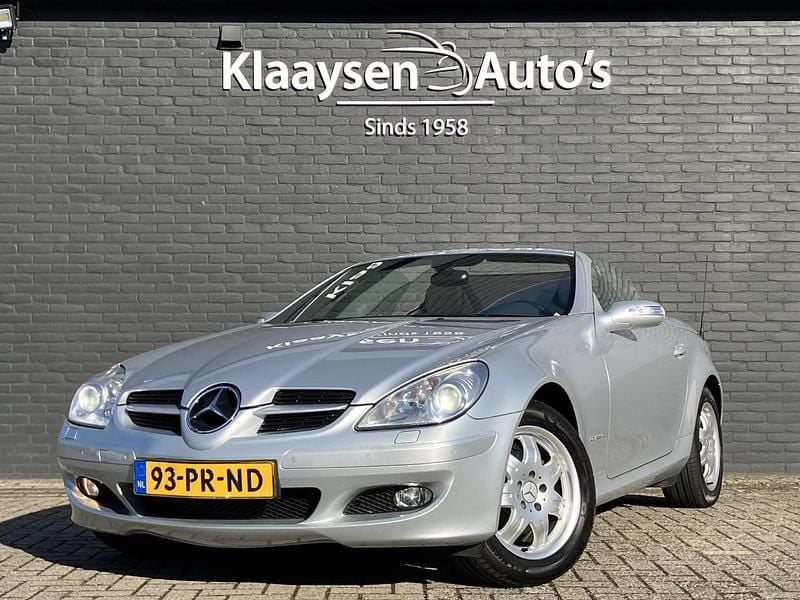 Grijs Gebruikt 2004 Mercedes SLK200 Cabriolet | € 10.950 (Goede deal) - Afbeelding 1/4