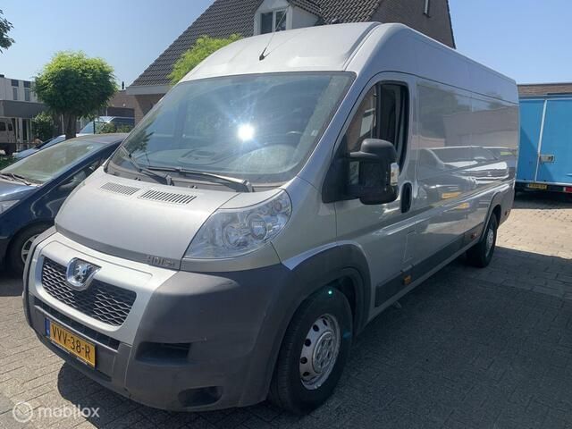 Occasion Peugeot Boxer 158 PK (116 kW) 2011 Grijs Van