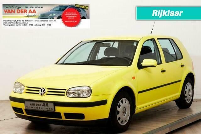 Geel Gebruikt 1999 VW Golf IV Hatchback | € 2.999 - Afbeelding 1/4