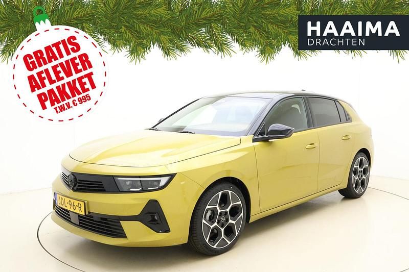 Geel Occasion 2025 Opel Astra Hatchback | € 39.950 - Afbeelding 1/4