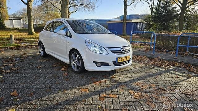 Grijs Gebruikt 2008 Opel Corsa Business Hatchback | € 2.195 (Eerlijke prijs) - Afbeelding 1/4