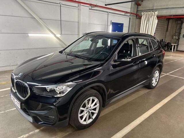 Zwart Gebruikt 2020 BMW X1 Sport Line SUV | € 20.690 (Goede deal) - Afbeelding 1/3