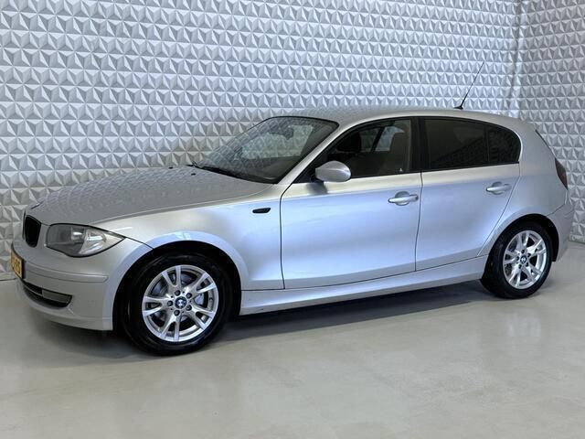 Occasion BMW 118 143 PK (105 kW) 2008 Grijs Hatchback