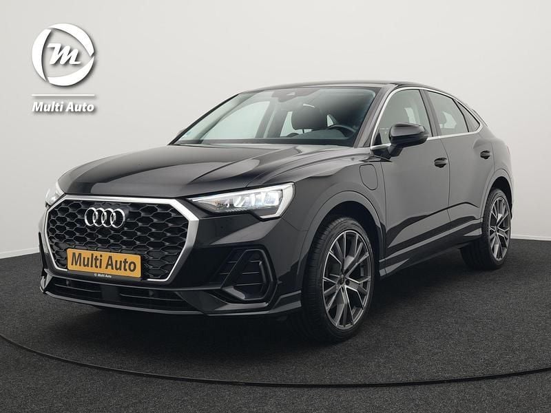 Zwart Gebruikt 2022 Audi Q3 Sportback Advanced SUV | € 34.420 (Eerlijke prijs) - Afbeelding 1/4