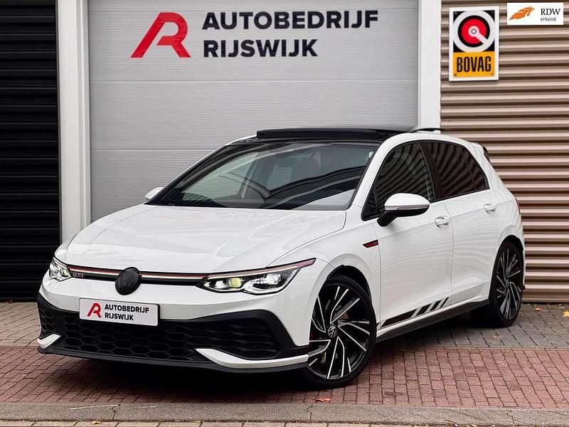 Occasion VW Golf VII GTI Clubsport 301 PK (221 kW) 2021 Wit Hatchback