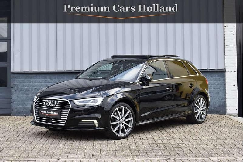 Occasion Audi A3 Sportback e-tron S-Line 204 PK (150 kW) 2020 Zwart (metallic) Hatchback