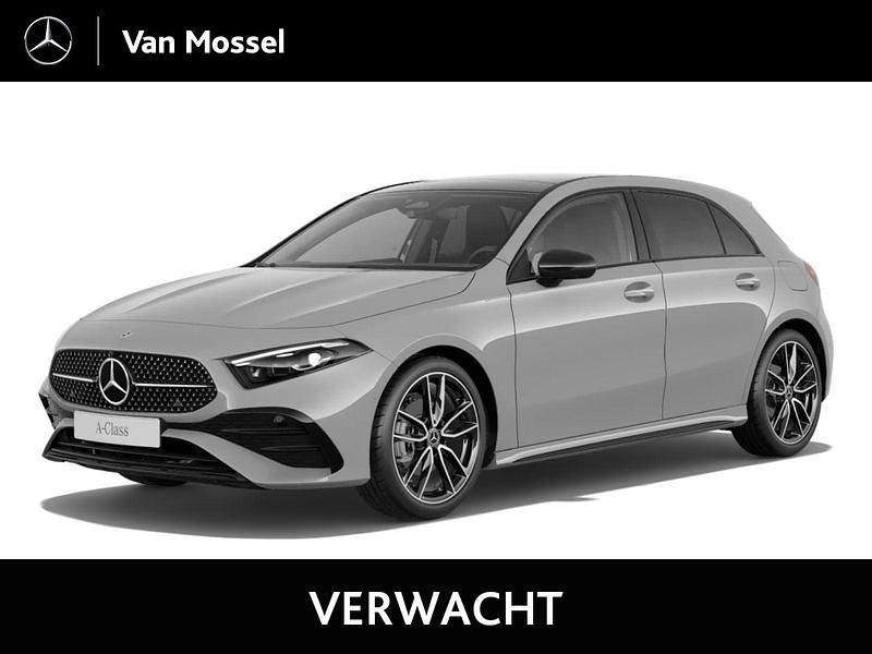 Grijs Nieuw 2025 Mercedes A180 Business Hatchback | € 50.000 - Afbeelding 1/1