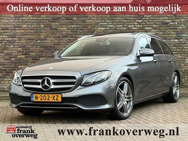 Grijs Occasion 2017 Mercedes E200 Business Stationwagen | € 22.950 (Goede deal) - Afbeelding 1/4