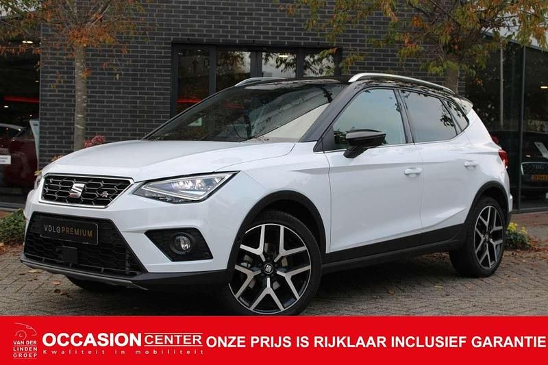 Wit Gebruikt 2021 Seat Arona FR SUV | € 22.450 (Eerlijke prijs) - Afbeelding 1/4