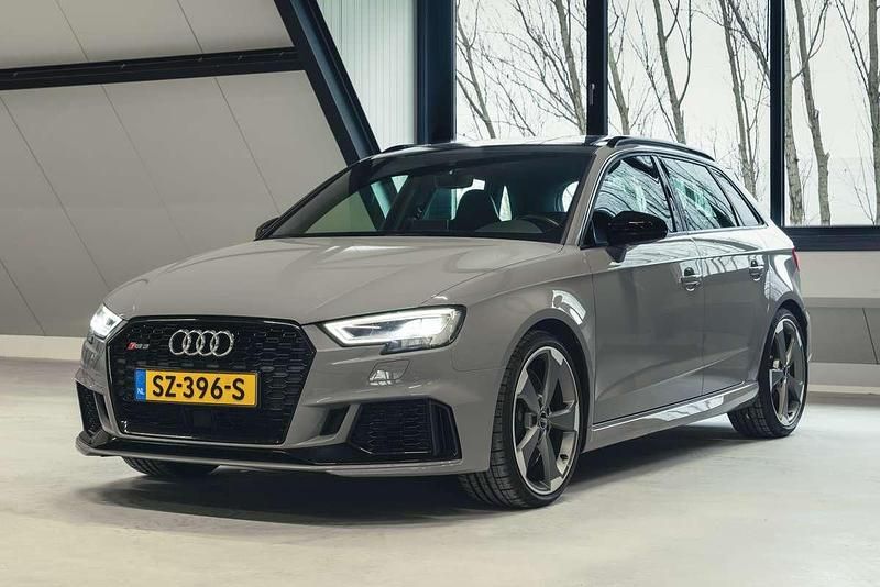 Occasion Audi RS3 400 PK (294 kW) 2017 Grijs Sedan