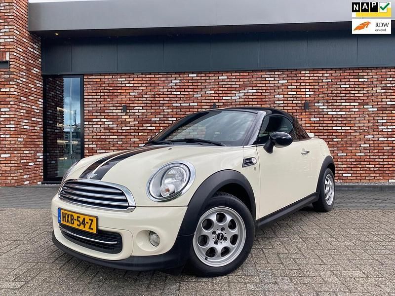 Wit Gebruikt 2012 Mini Cooper Coupé Pepper Coupé | € 6.999 - Afbeelding 1/4