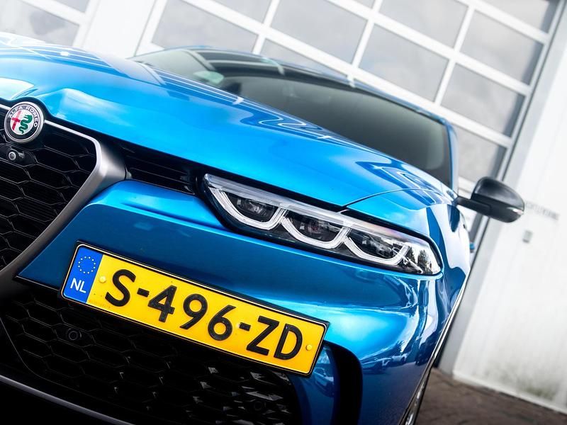 Occasion Alfa Romeo Tonale Edizione Speciale 280 PK (205 kW) 2023 Blauw SUV