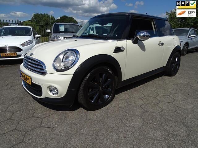 Wit Gebruikt 2013 Mini ONE Hatchback | € 6.950 (Iets duurder) - Afbeelding 1/4