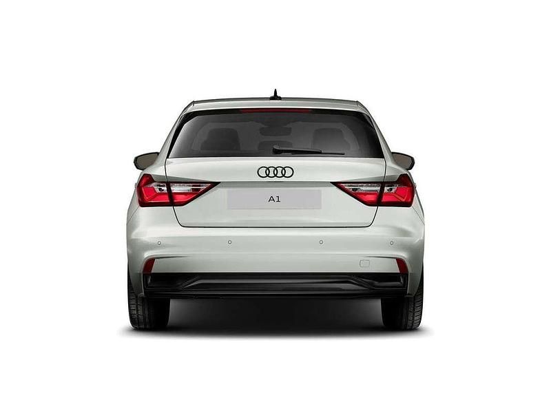 Occasion Audi A1 Sportback Advanced 116 PK (85 kW) 2025 Zilver (metallic) Hatchback