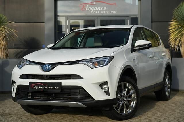 Wit Gebruikt 2017 Toyota RAV4 Executive SUV | € 20.950 (Goede deal) - Afbeelding 1/4
