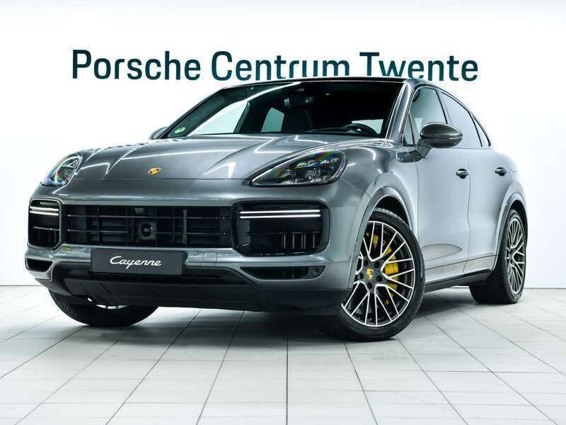 Kwartsietgrijs metallic Gebruikt 2023 Porsche Cayenne Turbo S SUV | € 159.900 (Duur) - Afbeelding 1/4