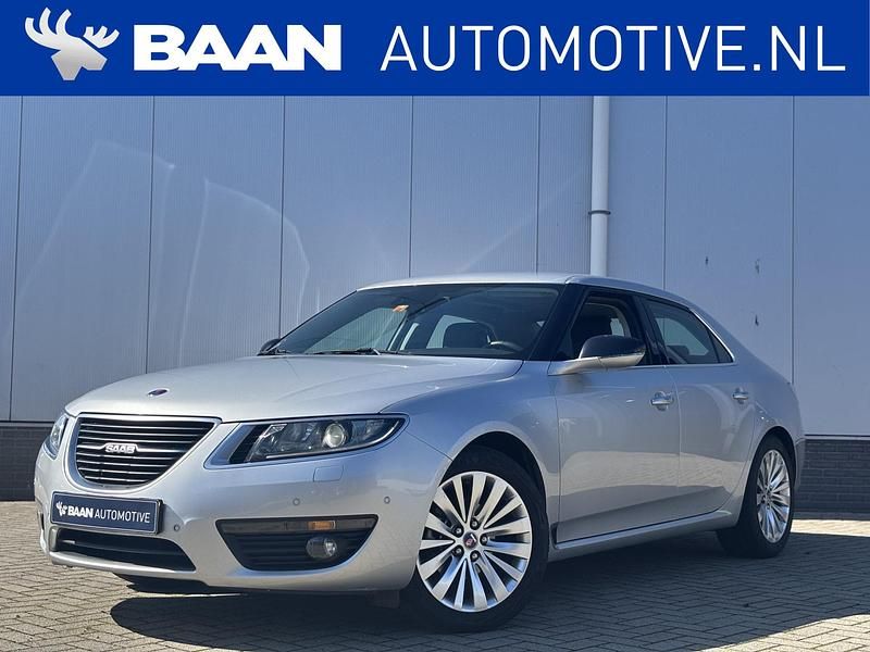 Grijs Gebruikt 2011 Saab 9-5 Vector Sedan | € 13.499 - Afbeelding 1/4