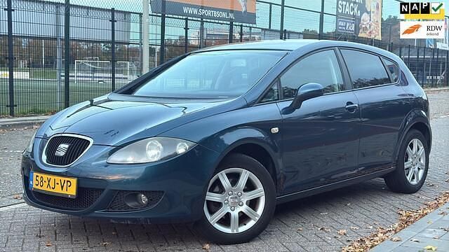 Blauw Gebruikt 2007 Seat Leon Hatchback | € 1.949 (Eerlijke prijs) - Afbeelding 1/4