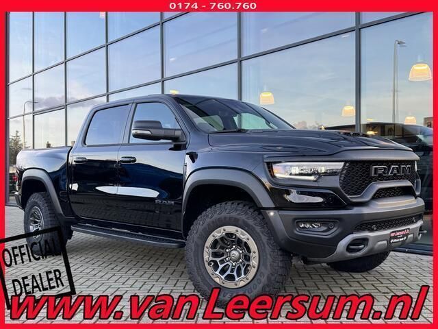 Zwart Nieuw 2024 Dodge Ram Pickup | € 134.680 - Afbeelding 1/4