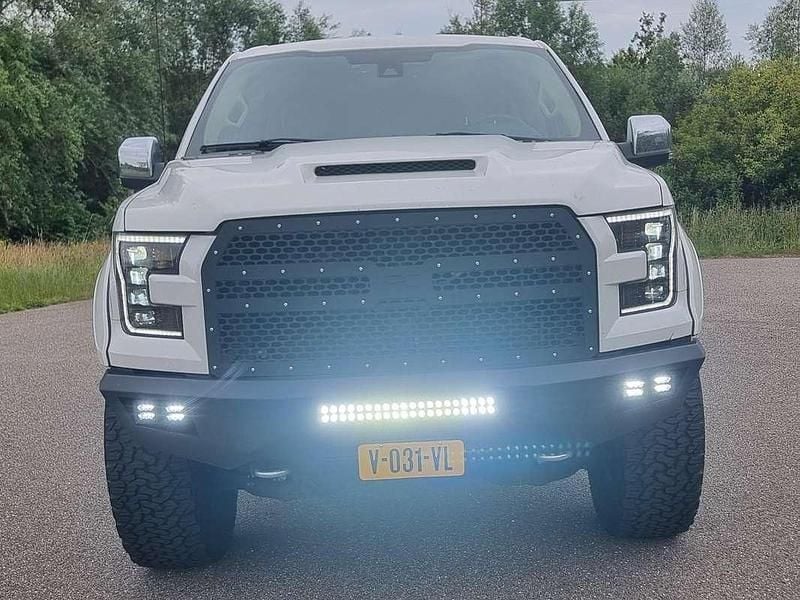 Occasion Ford F-150 S 370 PK (272 kW) 2018 Wit Pickup