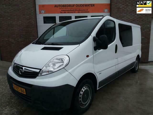 Wit Gebruikt 2012 Opel Vivaro Van | € 8.995 - Afbeelding 1/4