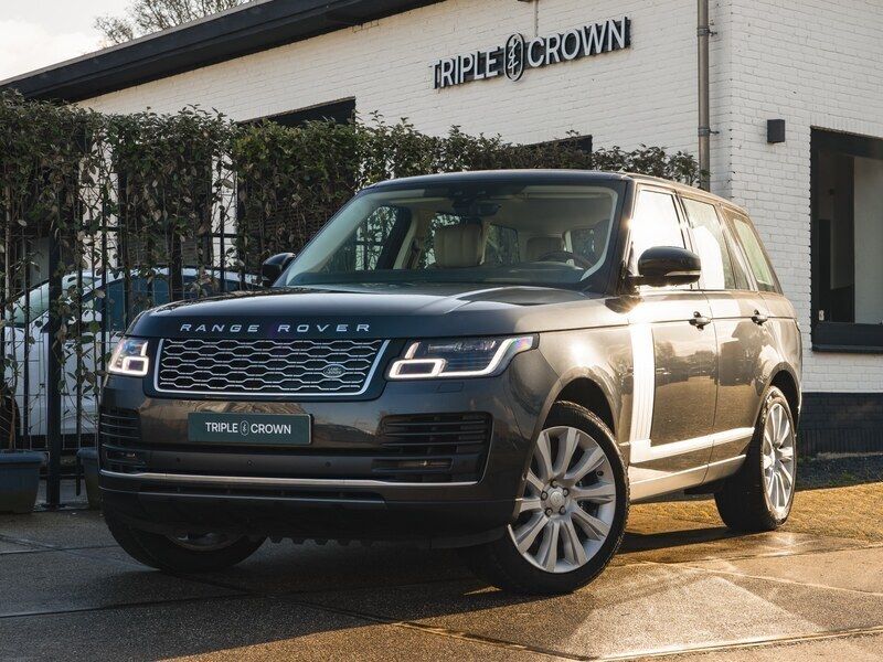 Grijs Gebruikt 2018 Land Rover Range Rover Vogue SUV | € 49.950 - Afbeelding 1/4