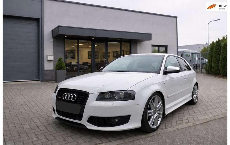 Wit Occasion 2008 Audi S3 Sportback Ambition Hatchback | € 9.750 (Super prijs) - Afbeelding 1/1