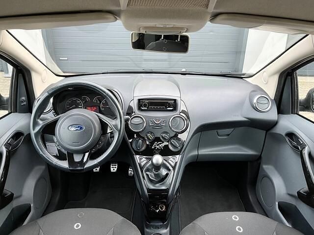 Occasion Ford Ka Metall 69 PK (50 kW) 2011 Zwart Hatchback