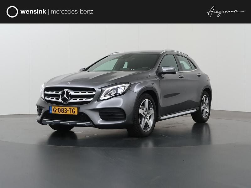 Grijs Gebruikt 2019 Mercedes GLA180 Business SUV | € 26.450 (Eerlijke prijs) - Afbeelding 1/4