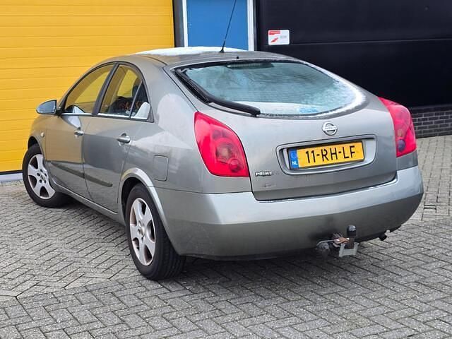 Occasion Nissan Primera Acenta 116 PK (85 kW) 2005 Grijs Hatchback