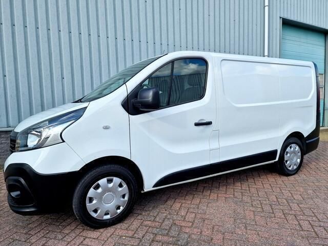 Wit Gebruikt 2019 Renault Trafic Luxe Van | € 13.950 (Iets duurder) - Afbeelding 1/4