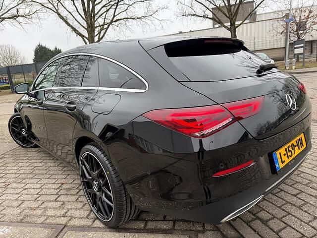 Occasion Mercedes CLA200 Shooting Brake AMG 163 PK (119 kW) 2021 Zwart (metallic) Stationwagen