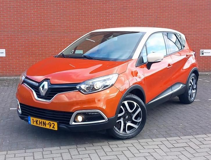 Oranje Gebruikt 2013 Renault Captur Dynamique SUV | € 6.950 (Iets duurder) - Afbeelding 1/4