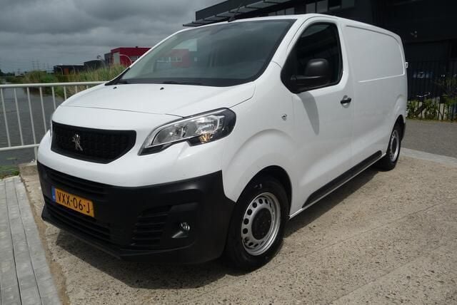 Wit Gebruikt 2023 Peugeot Expert S Van | € 20.900 (Eerlijke prijs) - Afbeelding 1/4