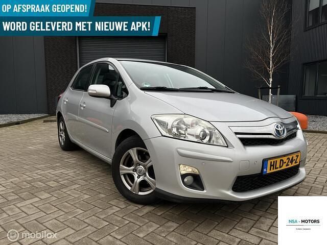 Grijs Occasion 2010 Toyota Auris Executive Hatchback | € 9.999 (Eerlijke prijs) - Afbeelding 1/4