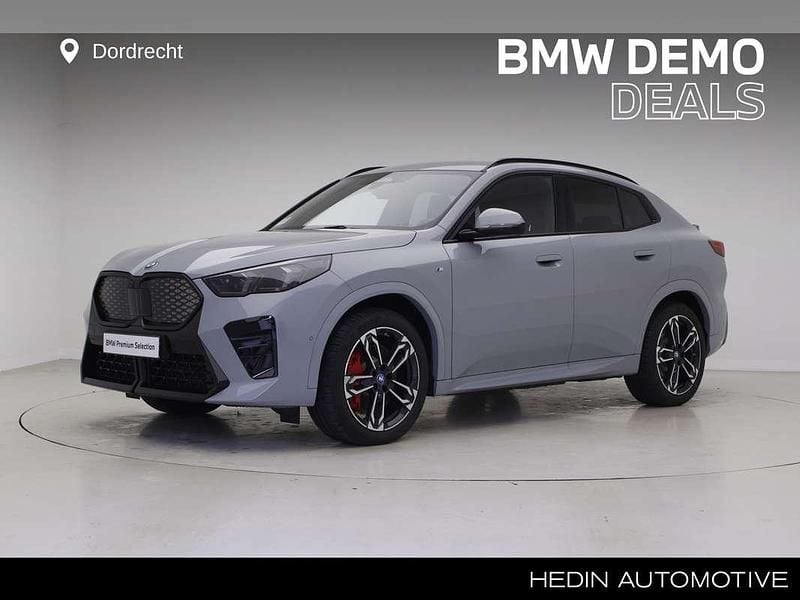 Grijs Gebruikt 2025 BMW iX2 M Sport SUV | € 47.395 (Goede deal) - Afbeelding 1/3
