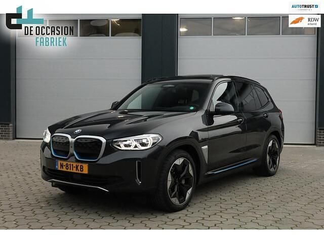 Grijs Gebruikt 2020 BMW iX3 Executive SUV | € 29.890 (Eerlijke prijs) - Afbeelding 1/4