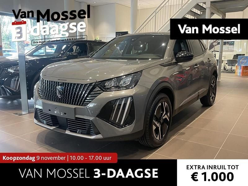 Grijs Gebruikt 2024 Peugeot 2008 Allure SUV | € 35.964 - Afbeelding 1/4
