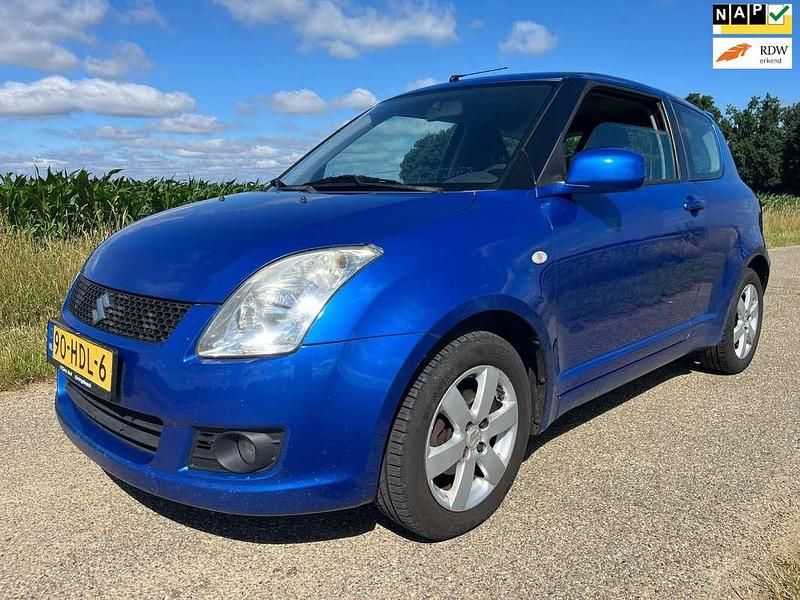 Blauw Gebruikt 2008 Suzuki Swift Hatchback | € 1.250 (Eerlijke prijs) - Afbeelding 1/4