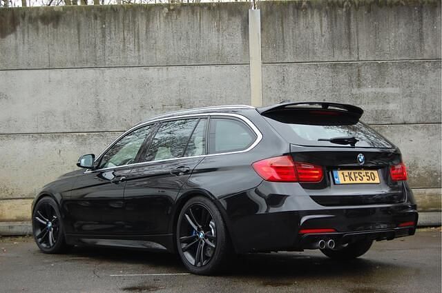 Occasion BMW 330 M Sport 258 PK (189 kW) 2013 Zwart (metallic) Stationwagen