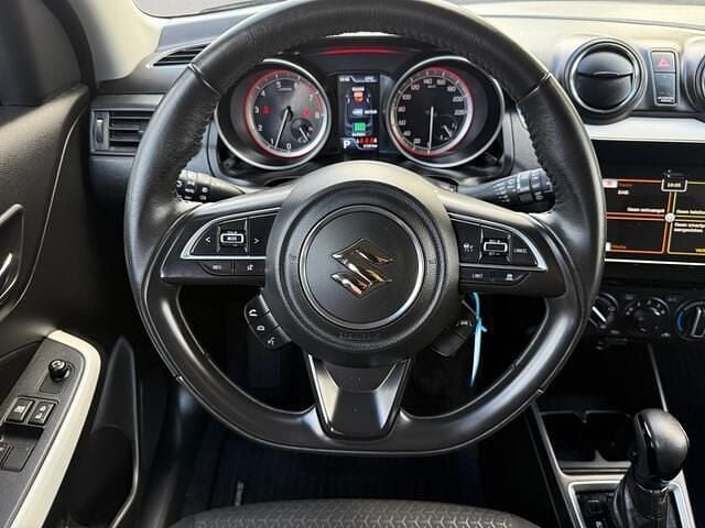 Occasion Suzuki Swift 83 PK (61 kW) 2022 Grijs Hatchback