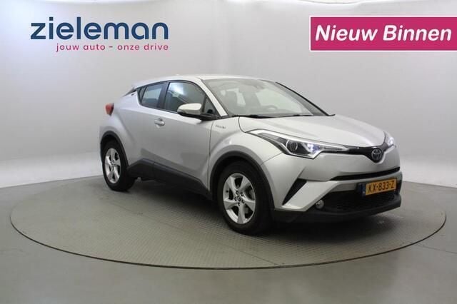 Grijs, metallic lak Gebruikt 2017 Toyota C-HR SUV | € 15.345 (Goede deal) - Afbeelding 1/4